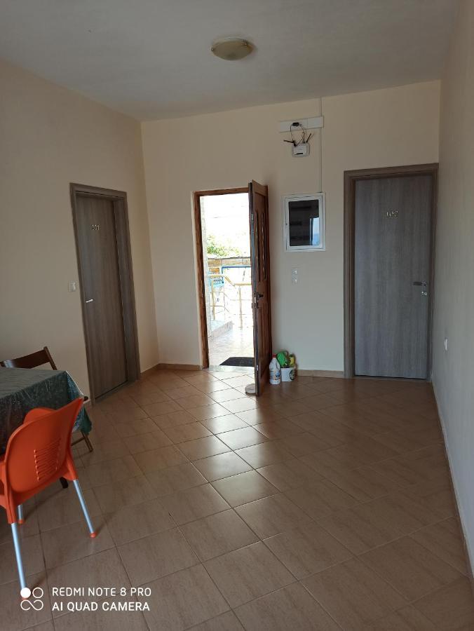 Bella Vista Hotel Himare Buitenkant foto