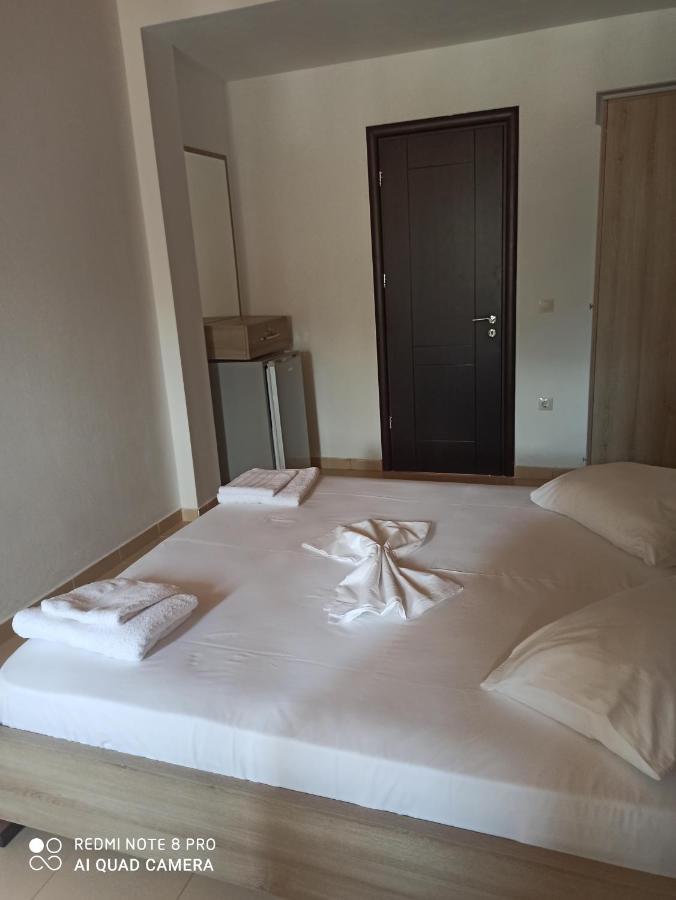 Bella Vista Hotel Himare Kamer foto