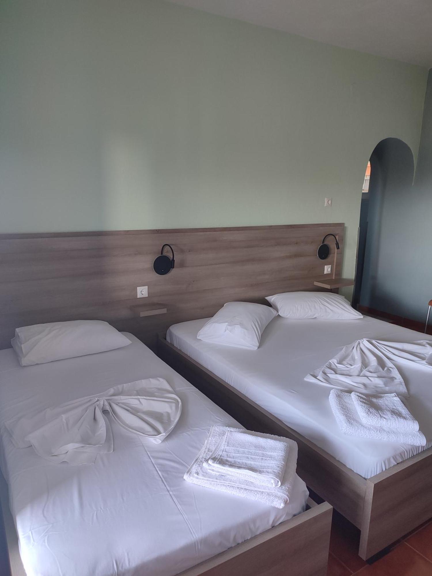 Bella Vista Hotel Himare Buitenkant foto