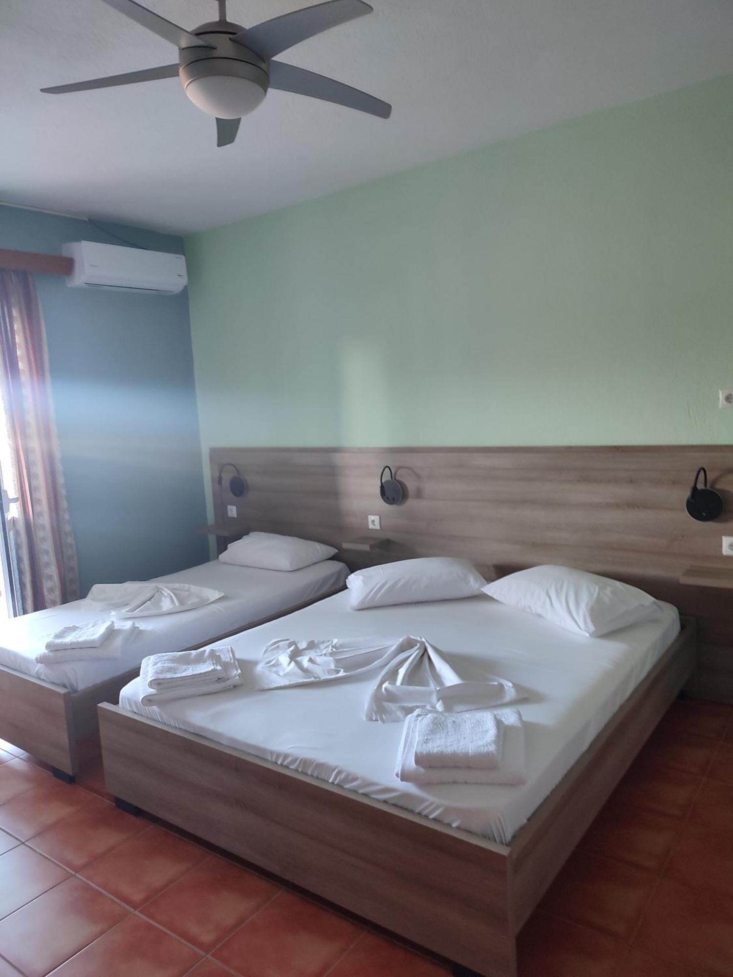 Bella Vista Hotel Himare Kamer foto