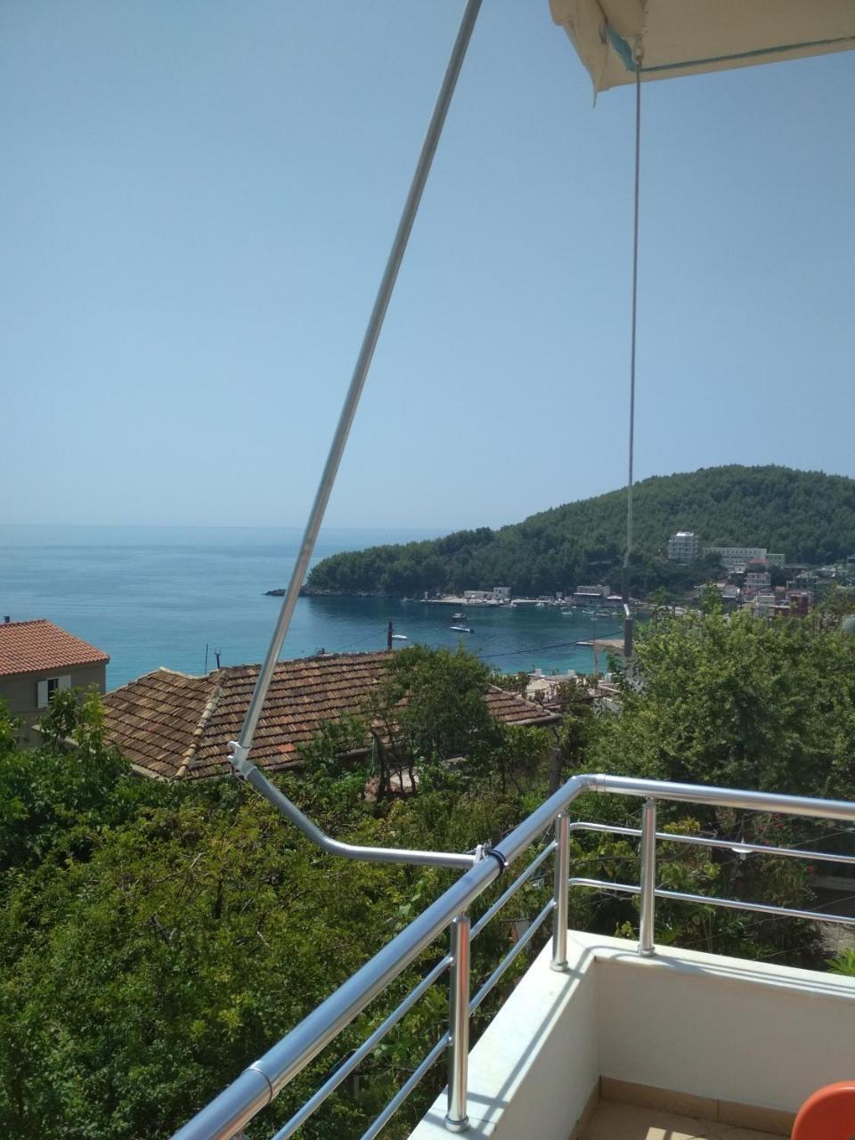 Bella Vista Hotel Himare Buitenkant foto